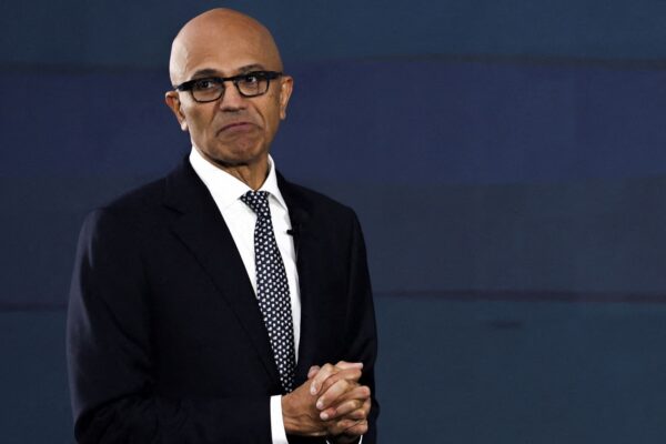 Microsoft posts weekly gain to end longest losing streak since 2008