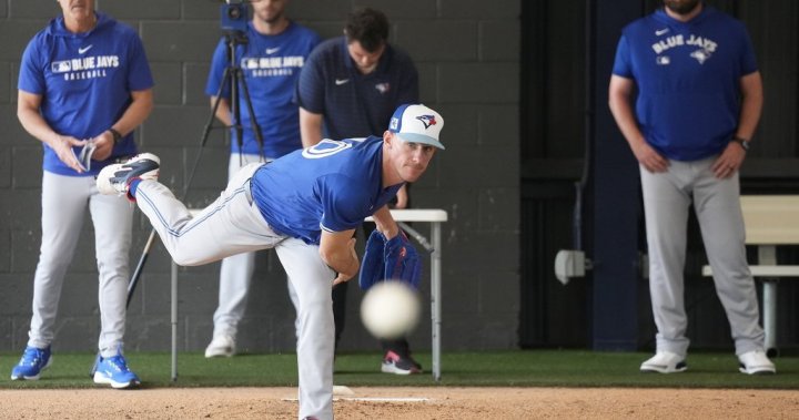 Blue Jays edge Pirates 2-1 for spring training win Blue Jays edge Pirates 2-1 for spring training win